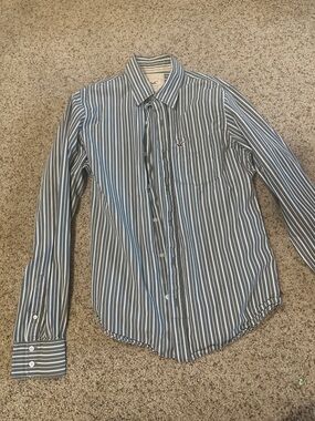 Hollister Men's Striped Button-Down Shirt in Blue and White